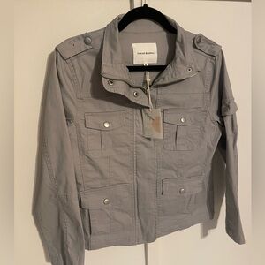 Thread and Supply NWT Women’s Jacket Size M Icy Grey